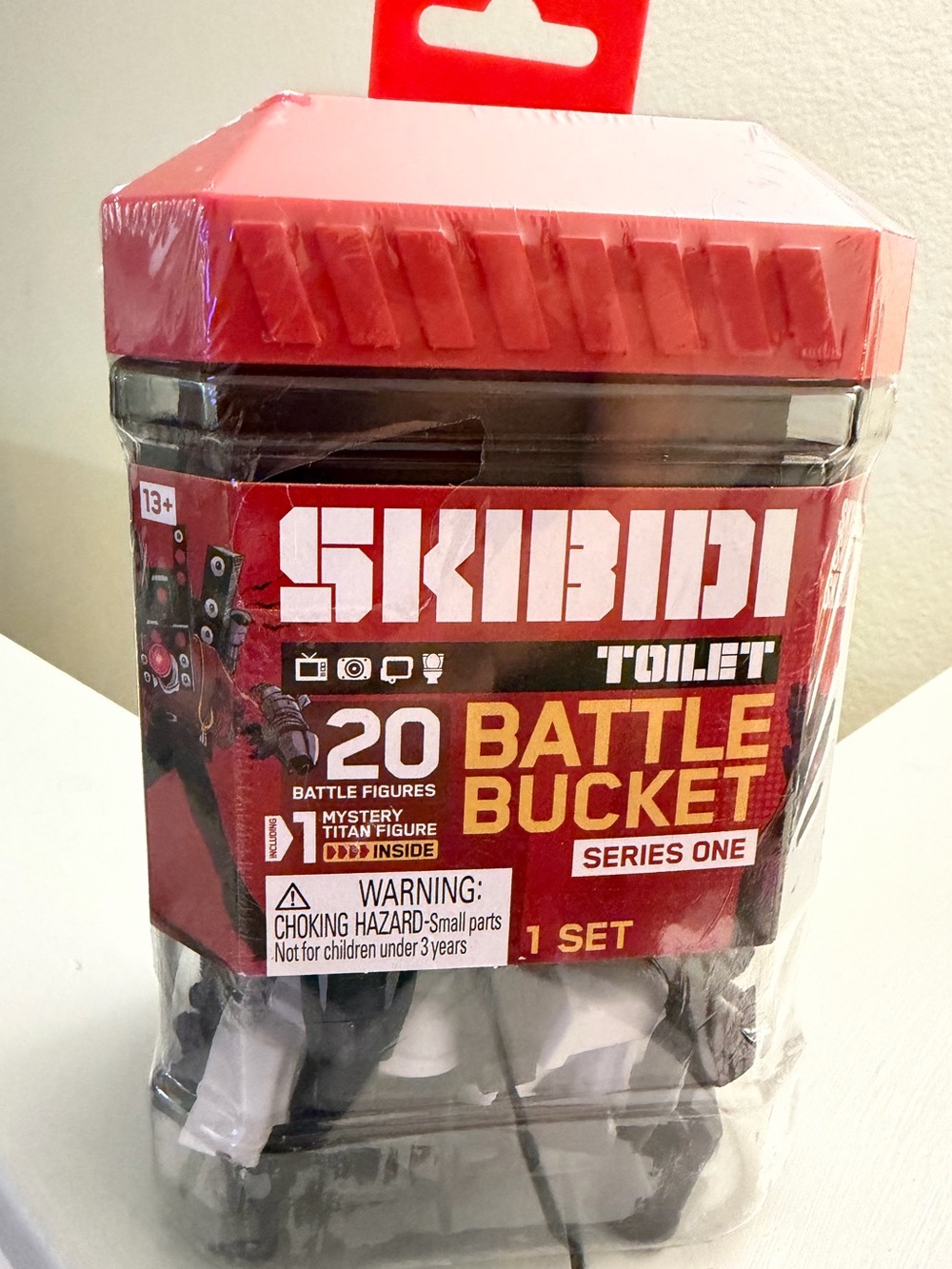 Skibidi 20-Piece Battle Bucket Toy Set